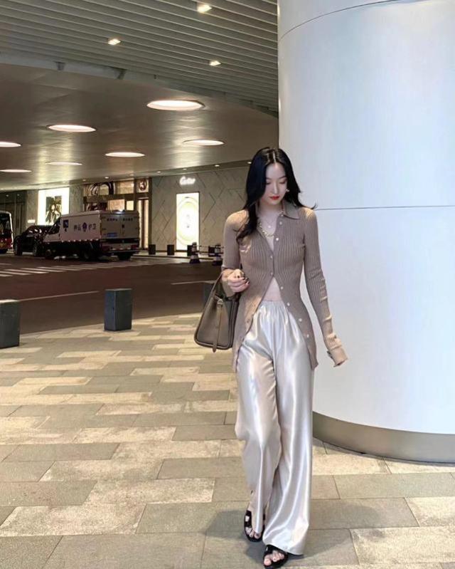 回头率超高穿搭，逛街也能成焦点